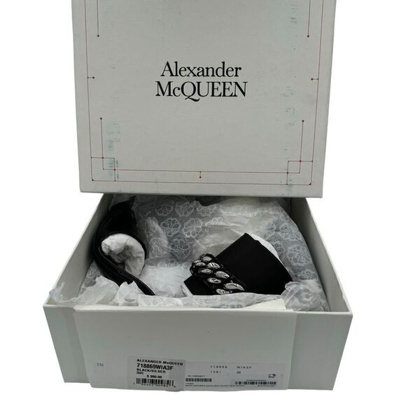 NEW Alexander McQueen 105mm Chain-Trim Patent Leather Pumps Size 39 - Picture 12 of 14